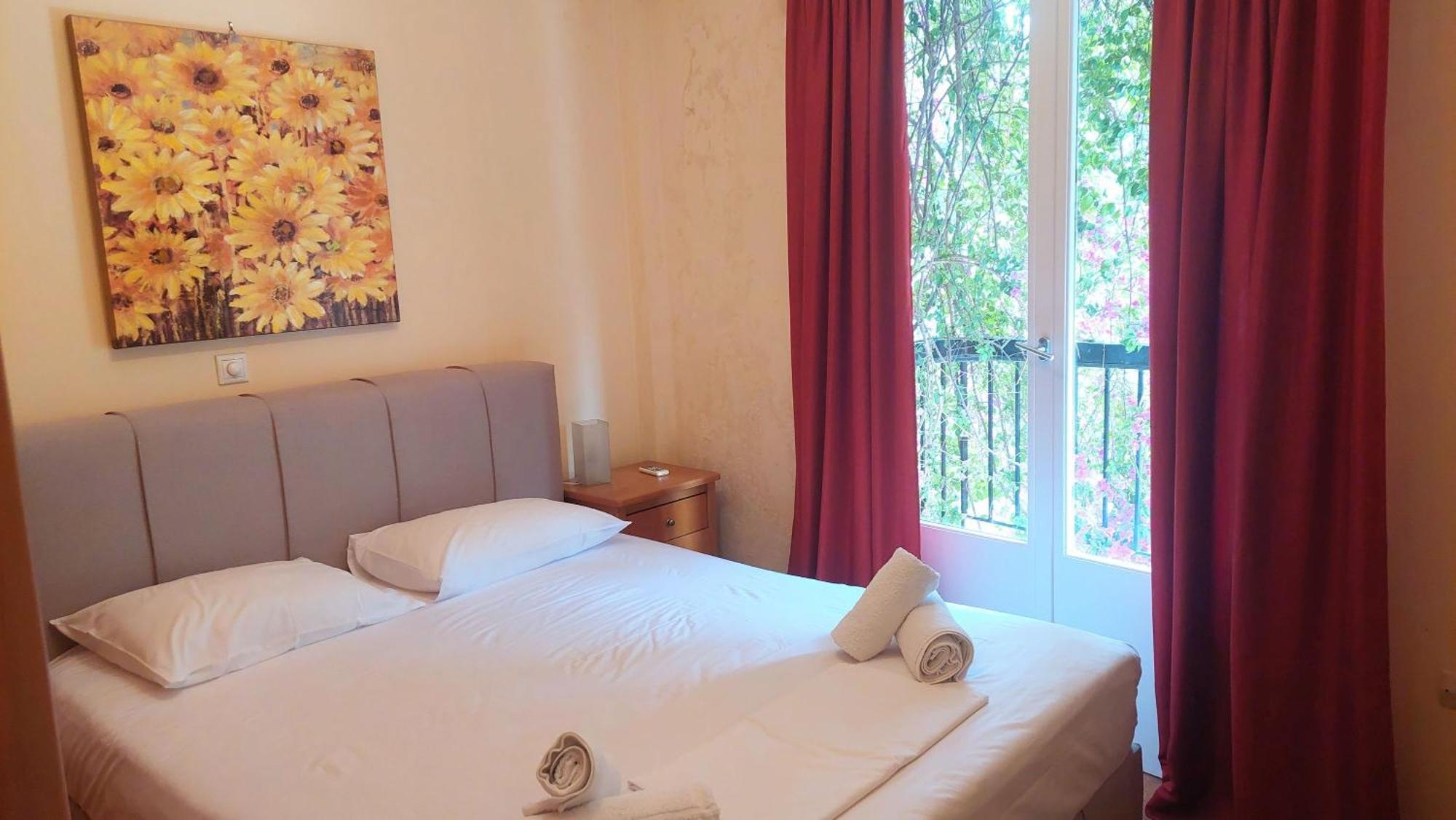 אתונה Cozy Apartment In Acropolis With Roof Garden מראה חיצוני תמונה