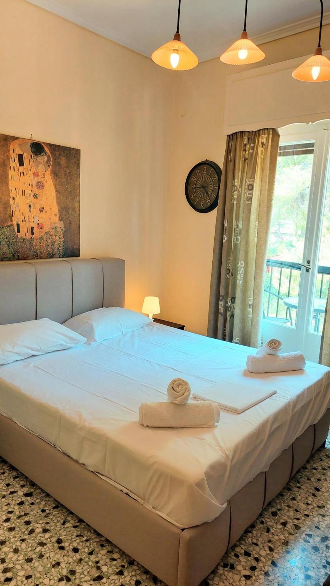 אתונה Cozy Apartment In Acropolis With Roof Garden מראה חיצוני תמונה