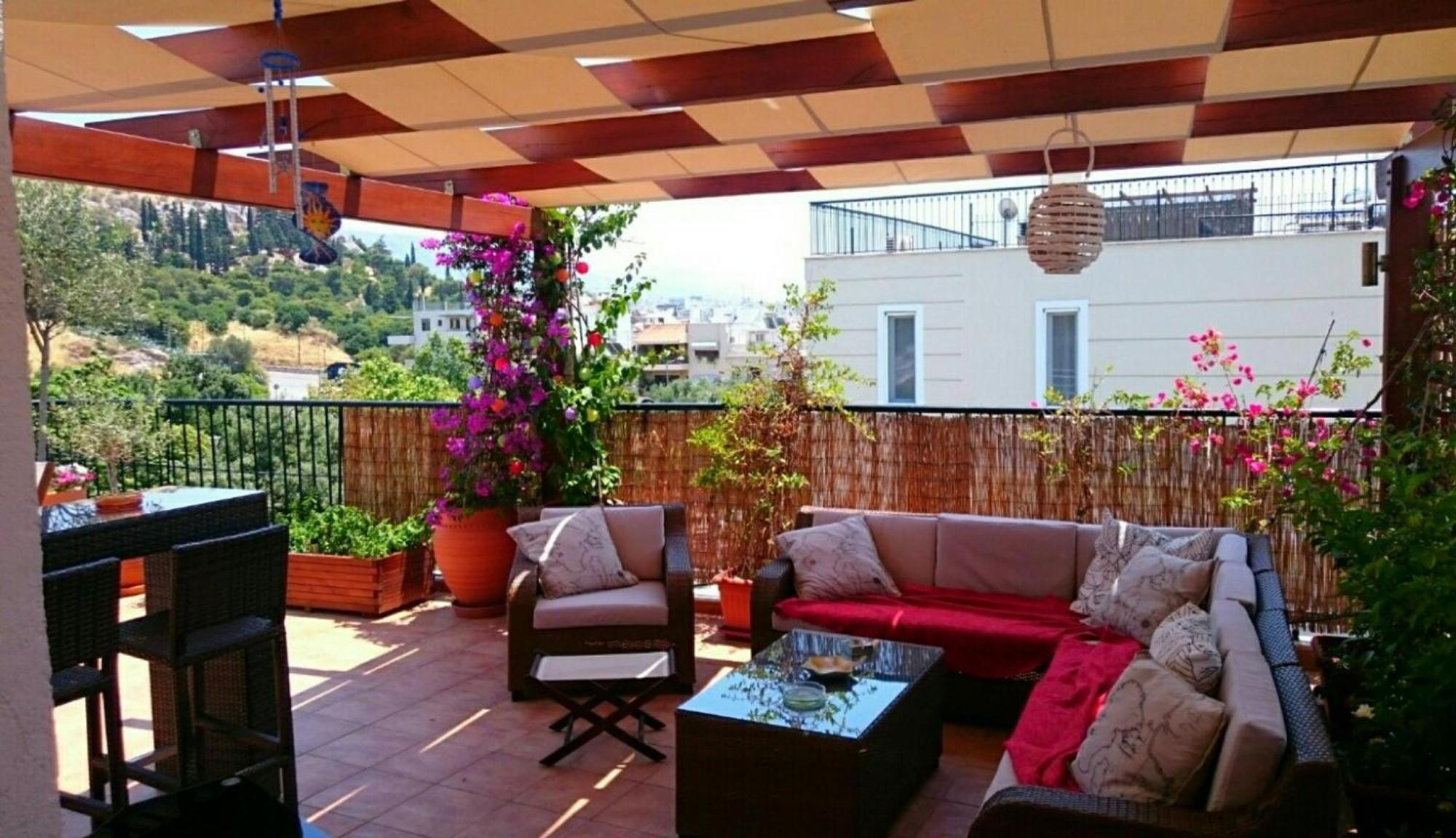 אתונה Cozy Apartment In Acropolis With Roof Garden מראה חיצוני תמונה