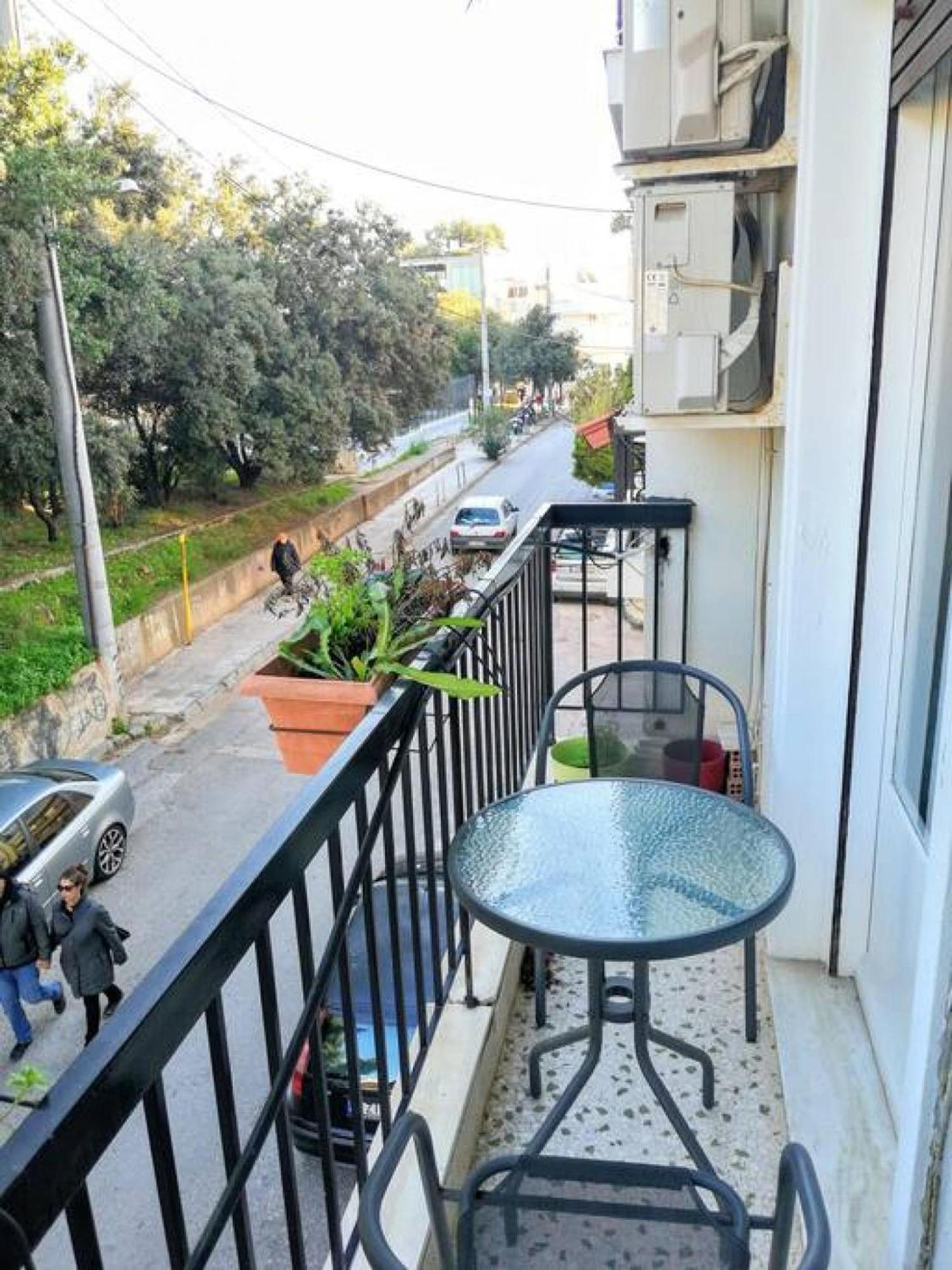 אתונה Cozy Apartment In Acropolis With Roof Garden מראה חיצוני תמונה